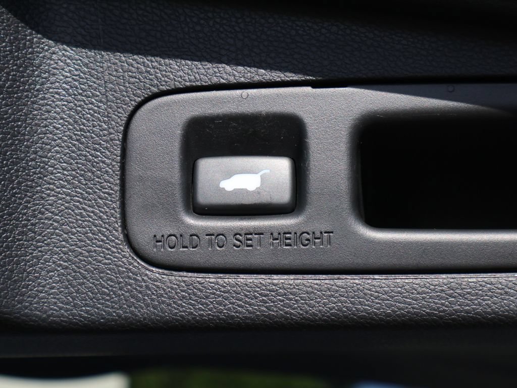 Used 2020 Honda CR-V EX-L image 16