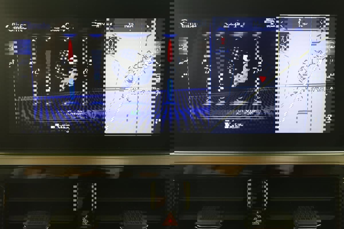 Used 2023 Lexus GX 460 Luxury w/ Sport Design Package image 56