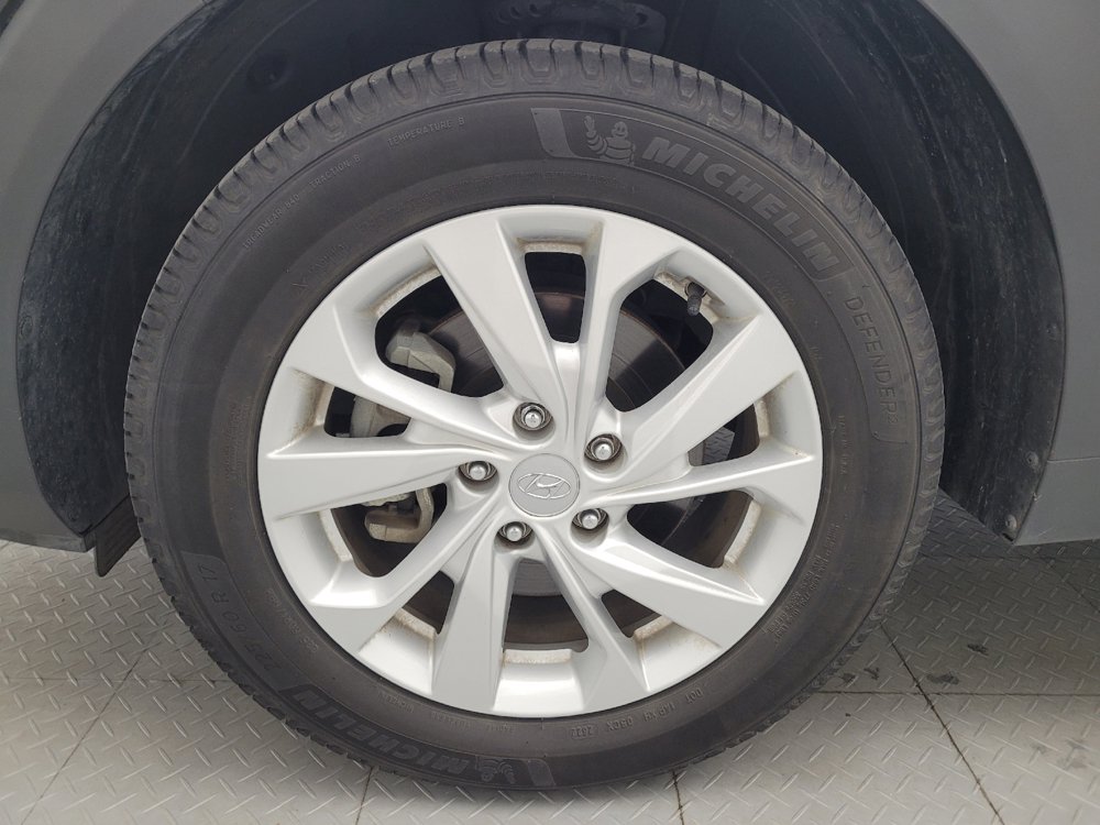 Used 2021 Hyundai Tucson SE w/ Cargo Package FWD image 31