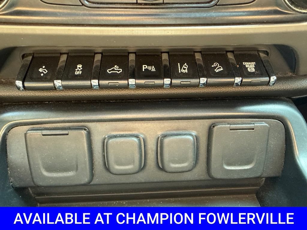 Used 2016 GMC Sierra 2500 Denali w/ Duramax Plus Package AWD/4WD image 27