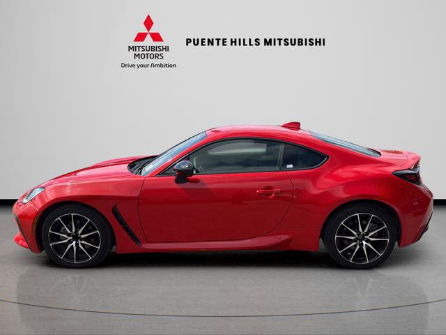 Used 2022 Toyota GR86 RWD image 8