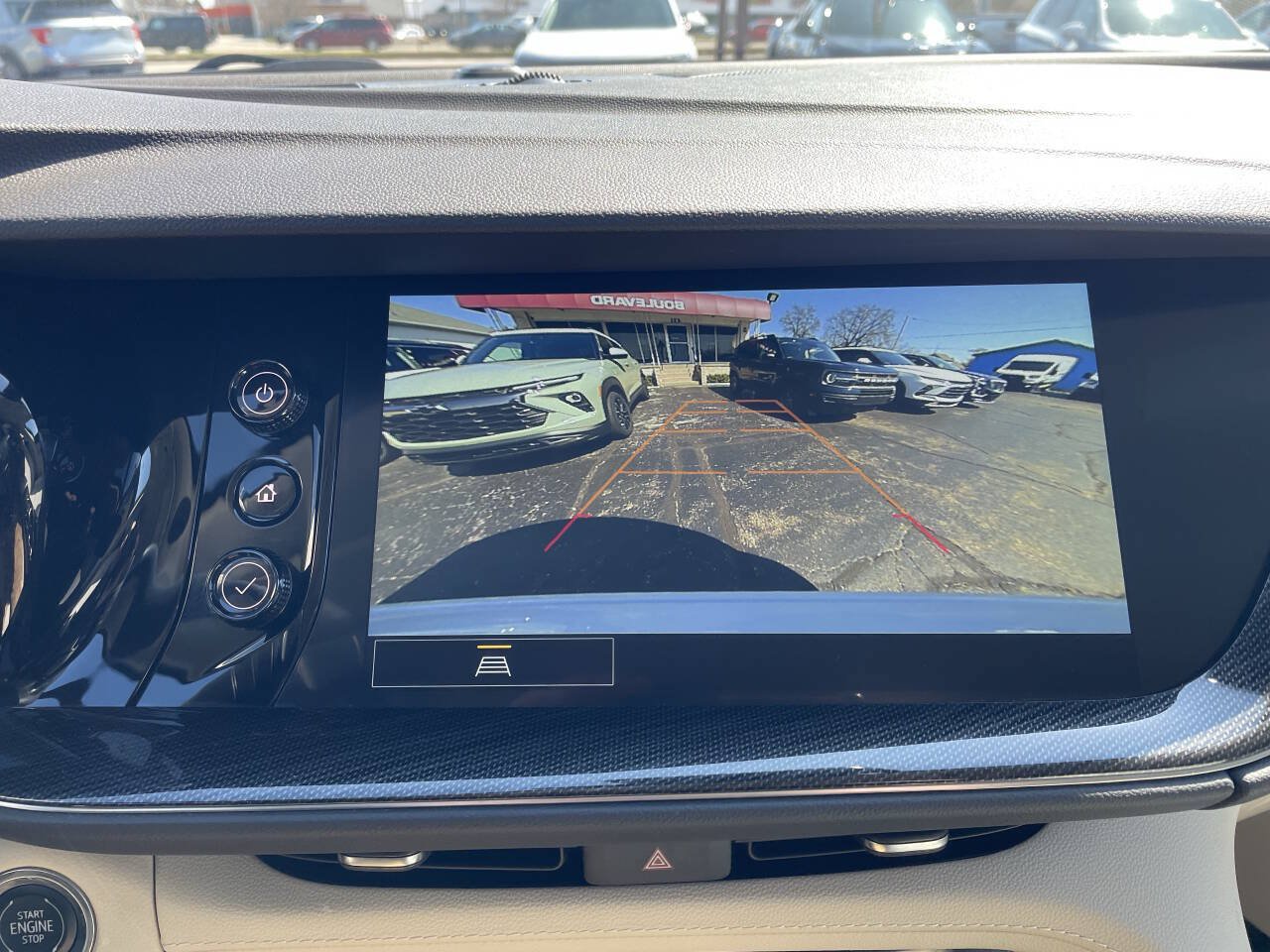 Used 2023 Buick Envision Preferred AWD/4WD image 18