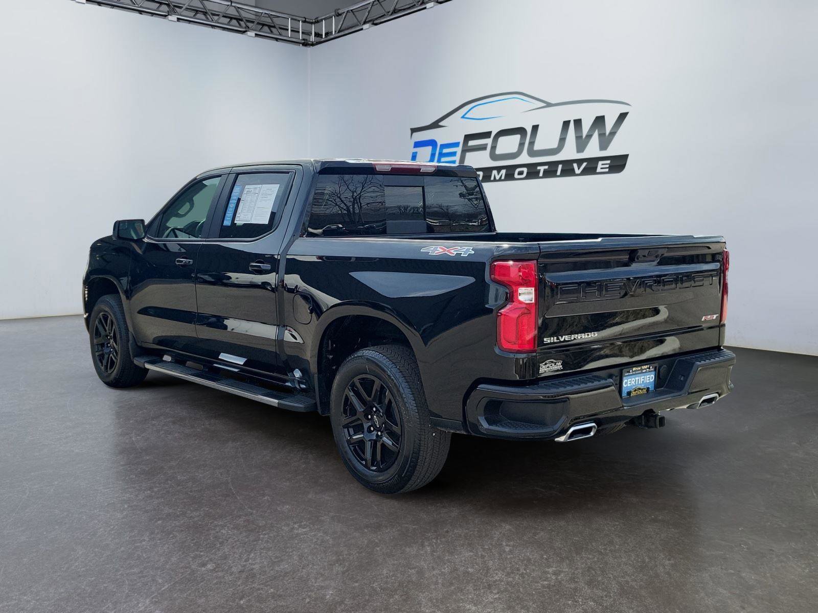 Used 2026 Chevrolet Silverado 1500 RST w/ Convenience Package II image 5