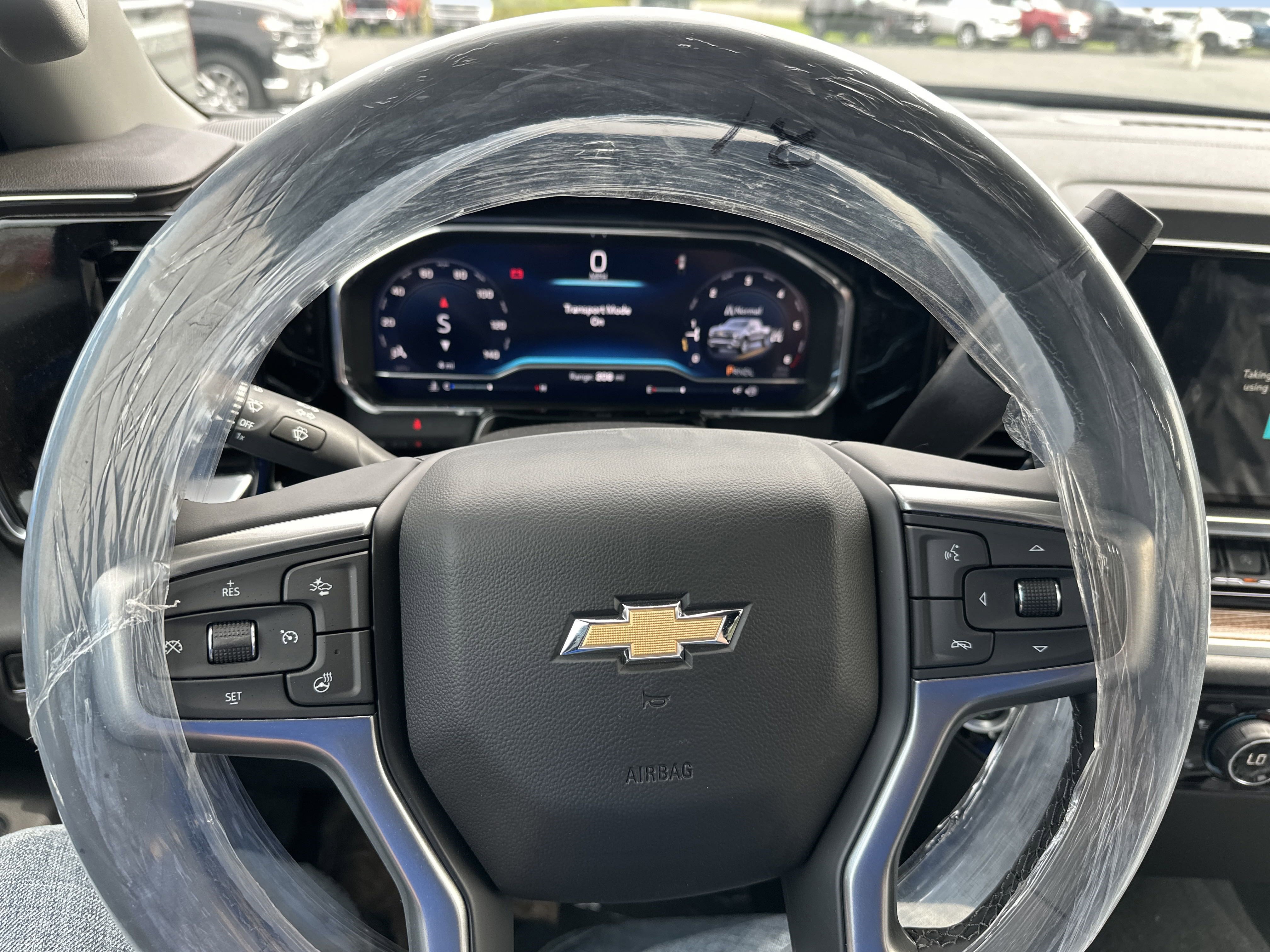 New 2025 Chevrolet Silverado 1500 LT AWD/4WD image 14