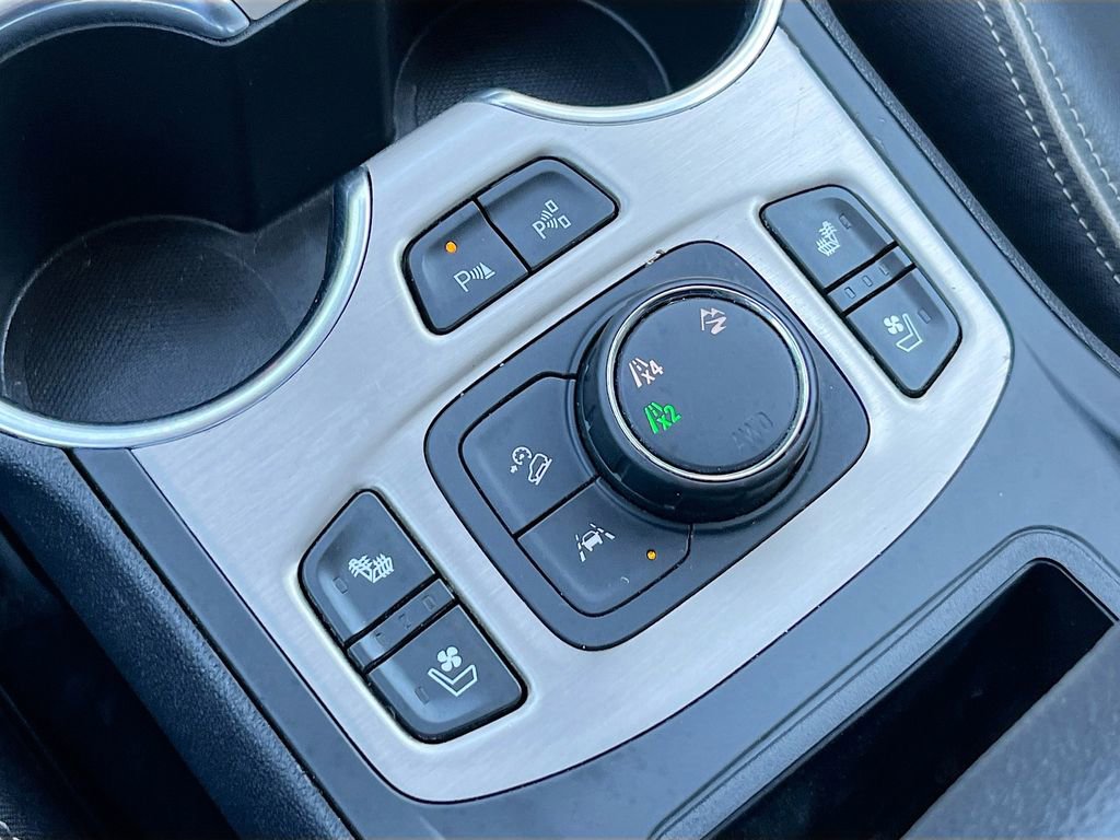 Used 2020 GMC Terrain Denali w/ Denali Premium Package image 20