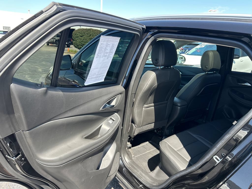 Used 2023 Buick Encore GX Essence w/ Experience Buick Package AWD/4WD image 27