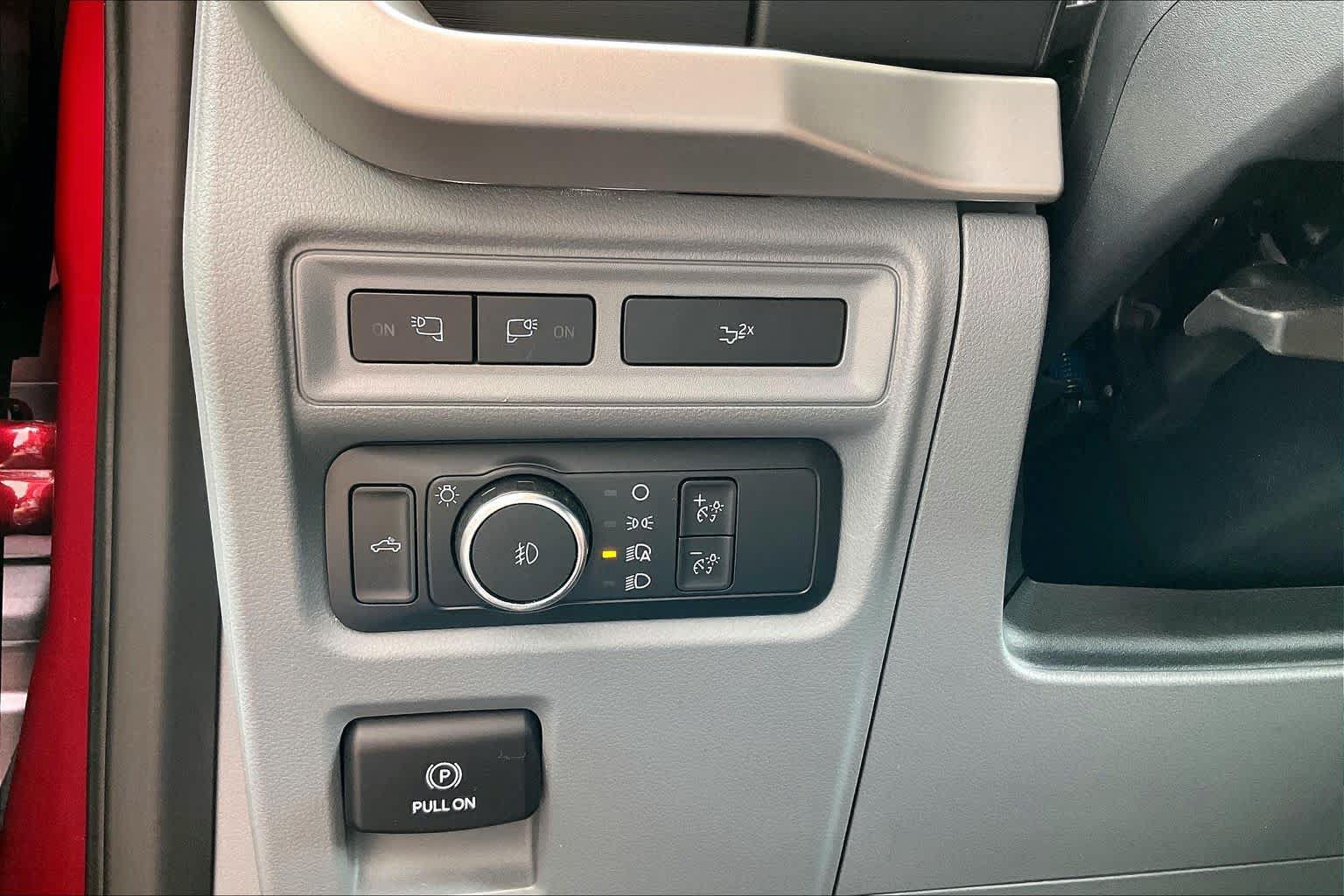 Used 2022 Ford F150 XLT w/ Equipment Group 302A High AWD/4WD image 33