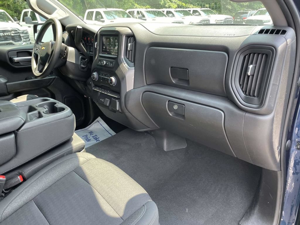 Used 2022 Chevrolet Silverado 1500 Custom AWD/4WD image 14
