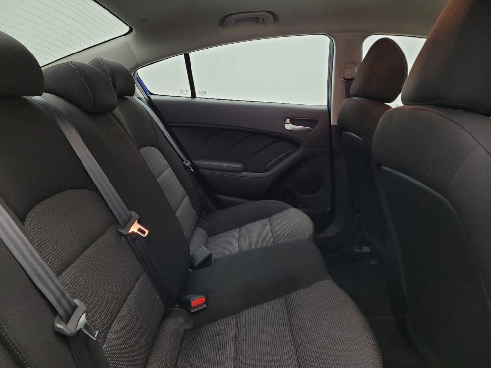 Used 2018 Kia Forte LX FWD image 19