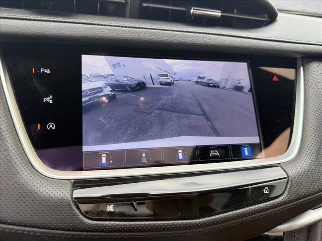 Used 2024 Cadillac XT5 Premium Luxury w/ Technology Package AWD/4WD image 19