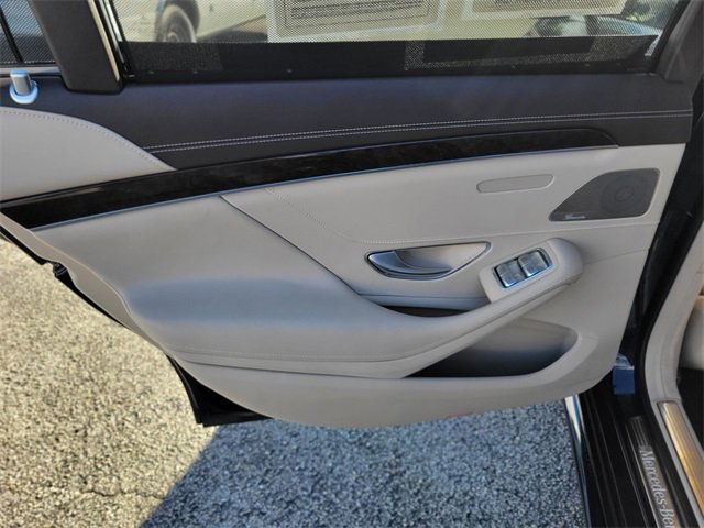 Used 2020 Mercedes-Benz S 560 Sedan image 13
