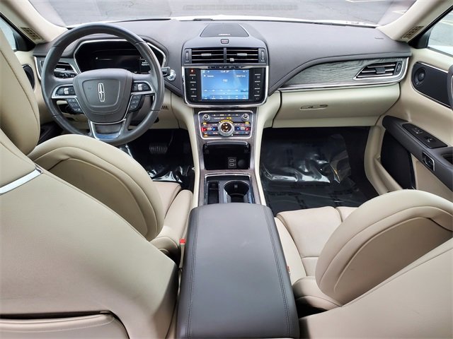 Used 2020 Lincoln Continental Reserve image 7