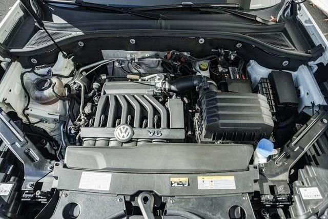 Used 2023 Volkswagen Atlas Cross Sport SE w/ Panoramic Sunroof Package image 13