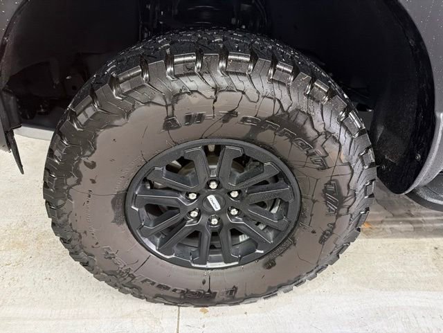 Used 2025 Ford F150 Raptor AWD/4WD image 27