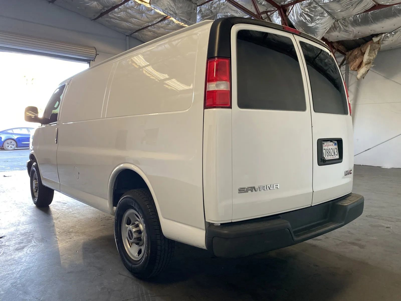 Used 2021 GMC Savana 2500 w/ Driver Convenience Package image 2