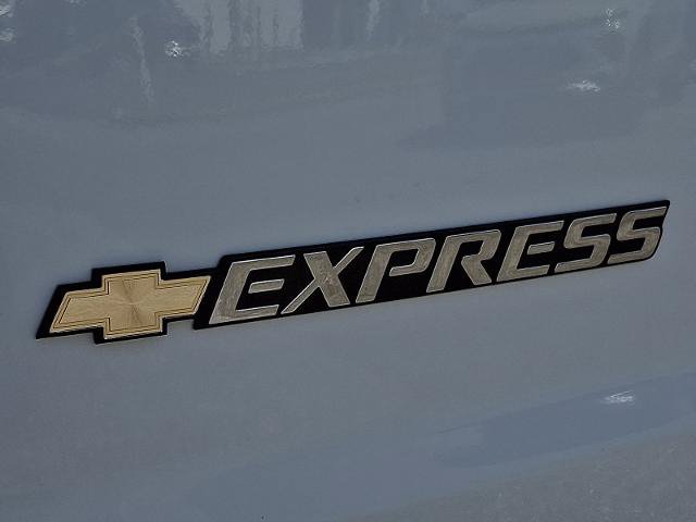 New 2026 Chevrolet Express 2500 w/ Driver Convenience Package RWD image 11