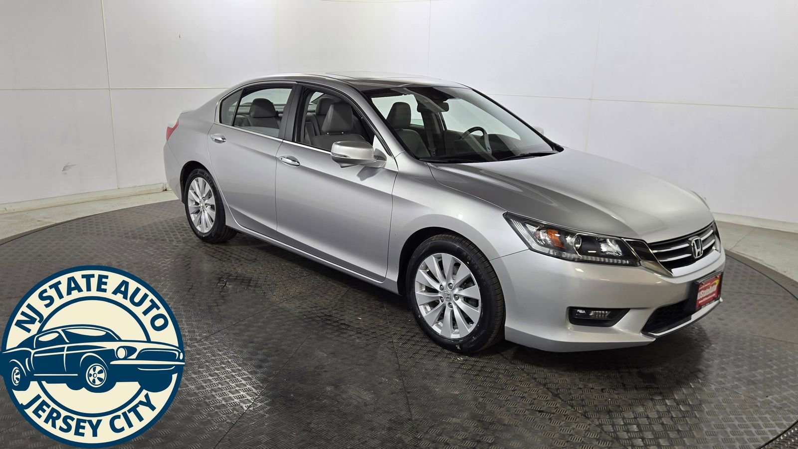 Used 2015 Honda Accord EX-L image 1