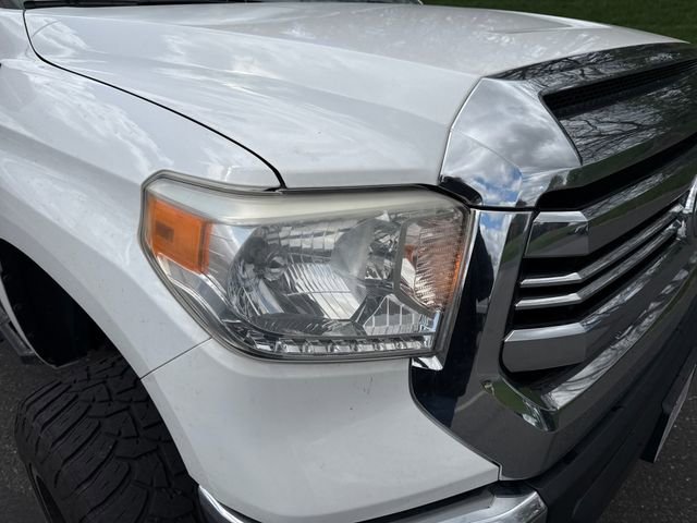 Used 2016 Toyota Tundra SR5 w/ TRD Off Road Package AWD/4WD image 12