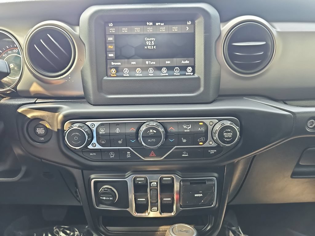 Used 2021 Jeep Wrangler Unlimited Sport AWD/4WD image 20