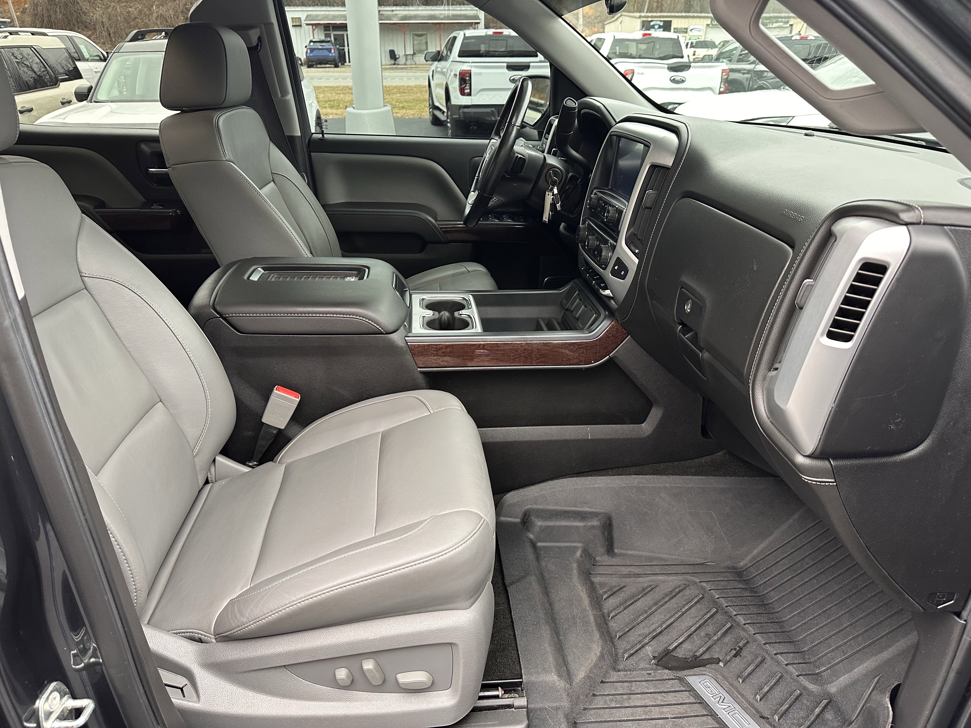 Used 2017 GMC Sierra 1500 SLT w/ SLT Premium Package image 14