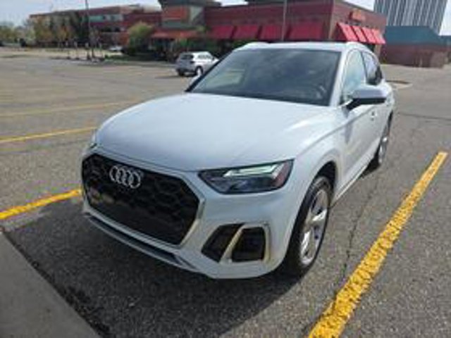 Used 2025 Audi Q5 2.0T Premium Plus w/ Premium Plus Package AWD/4WD image 15