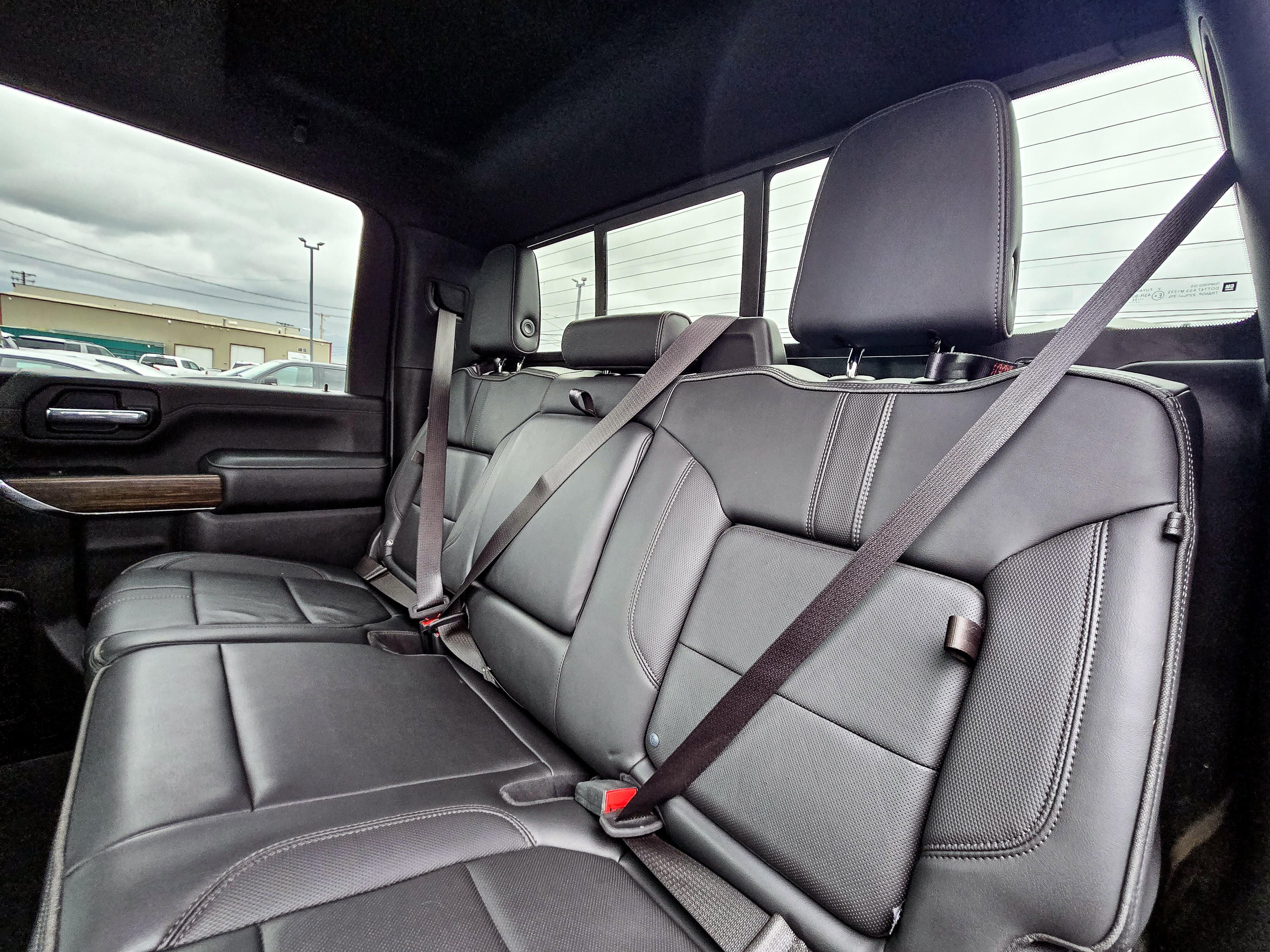 Used 2023 Chevrolet Silverado 3500 High Country w/ LPO, Hitch Package image 26