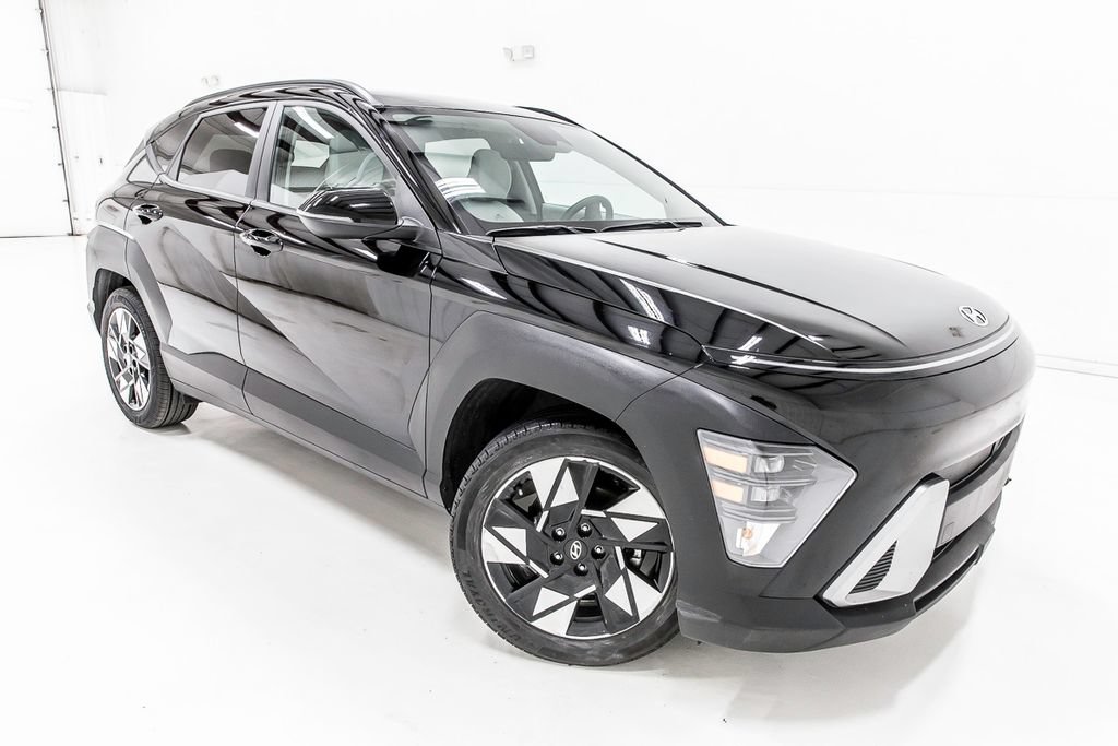 Used 2024 Hyundai Kona SEL FWD image 9