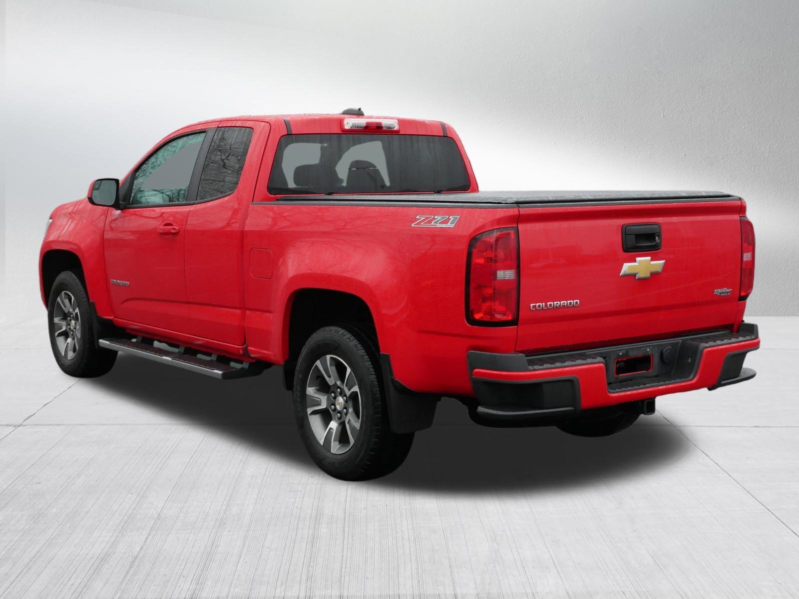 Used 2015 Chevrolet Colorado Z71 image 5