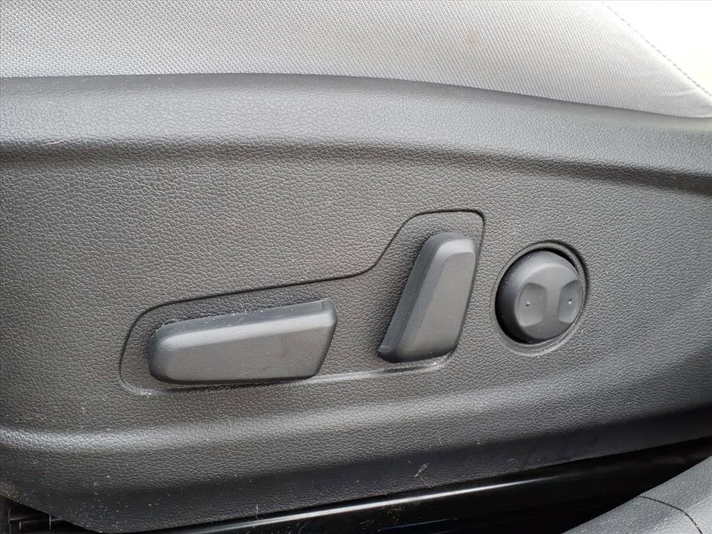Certified 2023 Hyundai Kona SEL image 4
