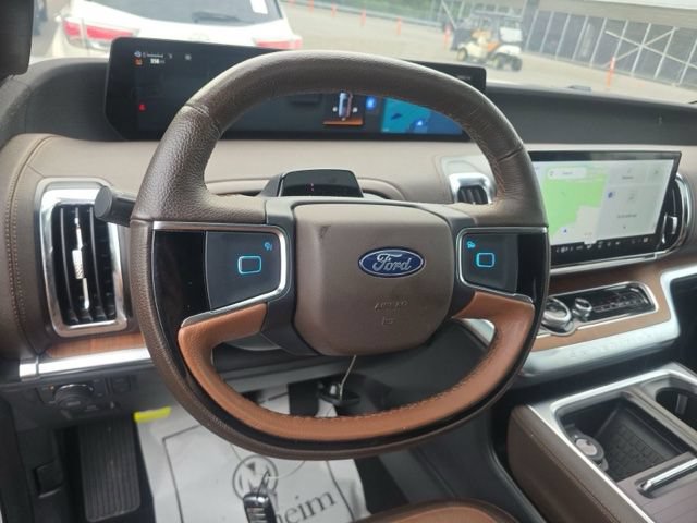 Used 2025 Ford Expedition Max King Ranch AWD/4WD image 10