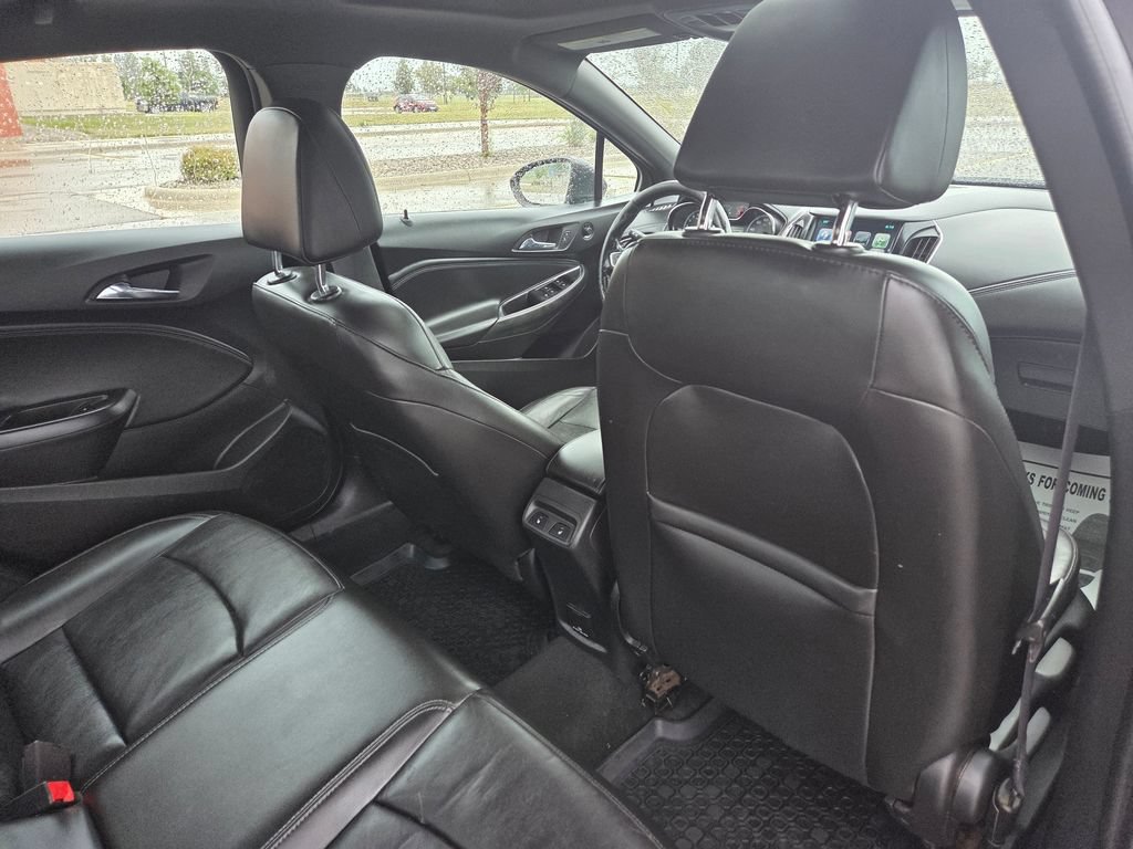 Used 2017 Chevrolet Cruze Premier FWD image 40