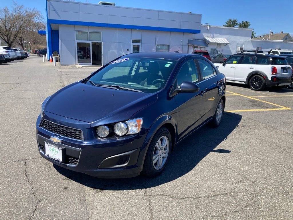 Used 2016 Chevrolet Sonic LT FWD image 3