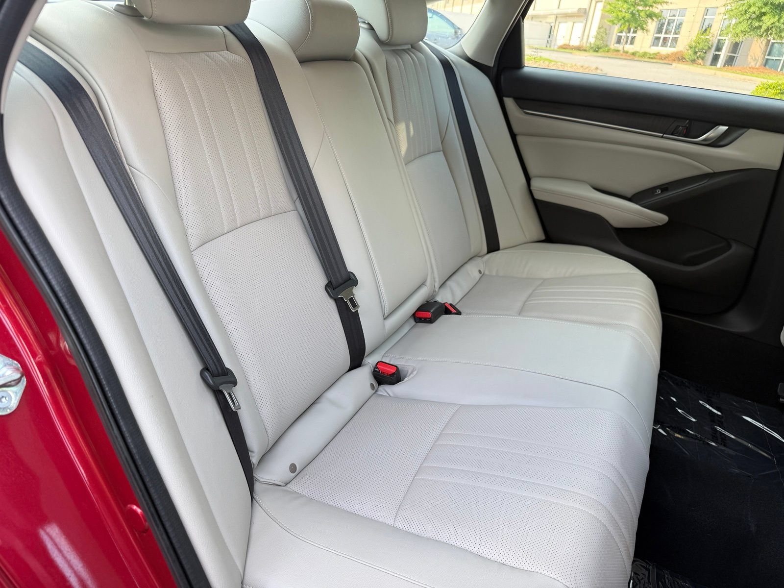 Used 2018 Honda Accord EX-L image 43