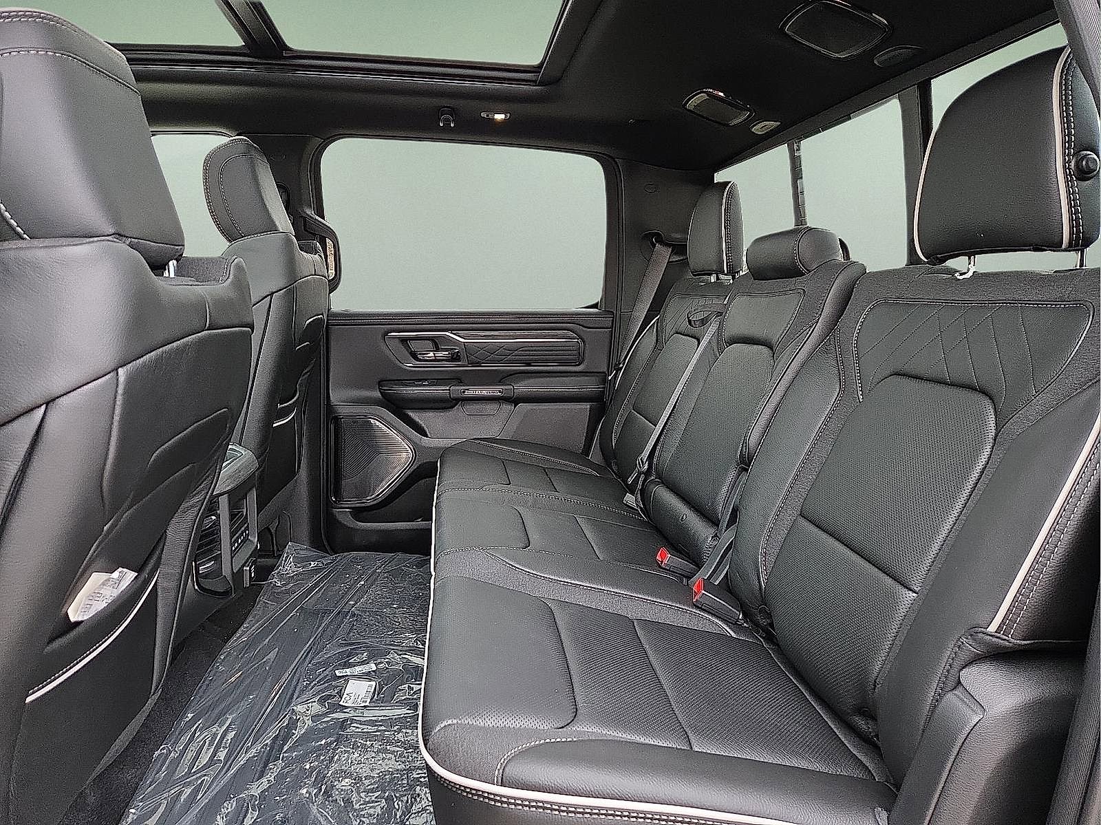 New 2026 RAM 1500 Limited w/ Body Color Bumper Group image 10