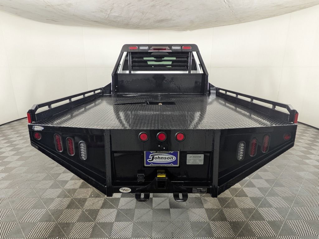 New 2025 GMC Sierra 3500 Pro w/ Convenience Package image 8