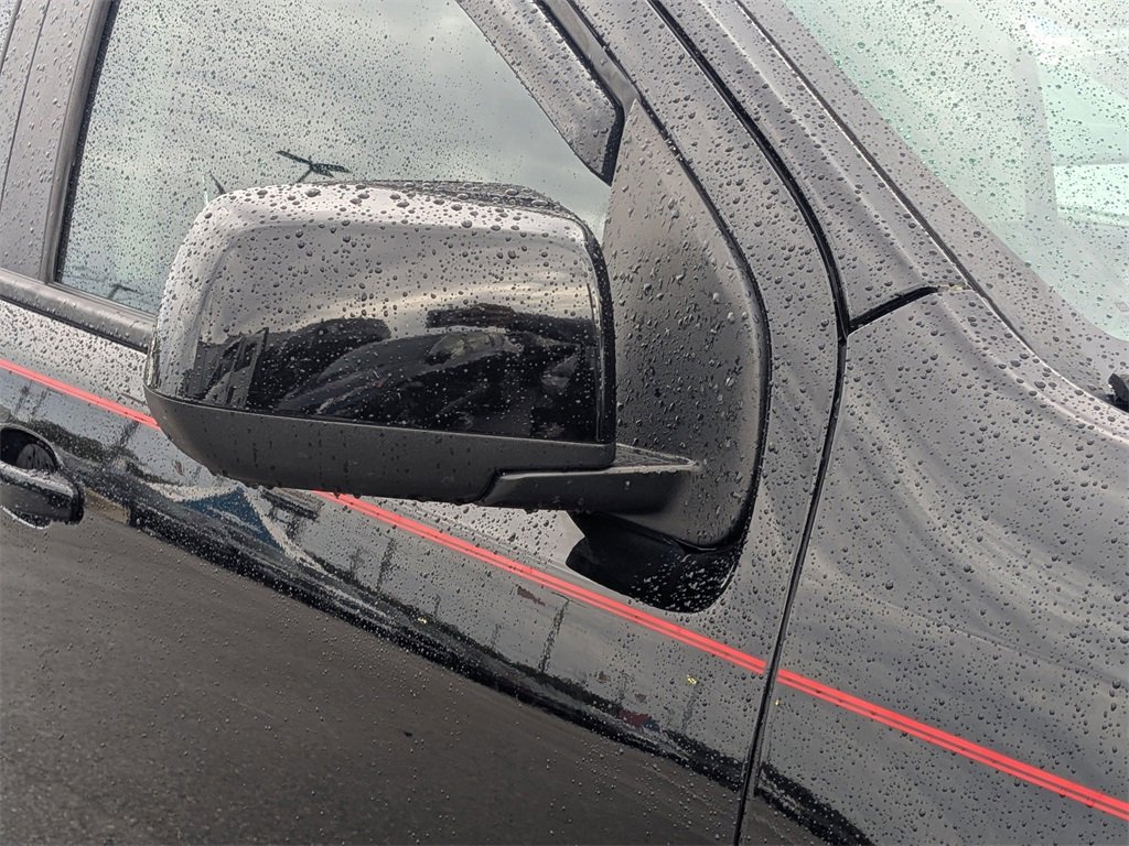 Used 2018 Chevrolet Colorado Z71 image 9