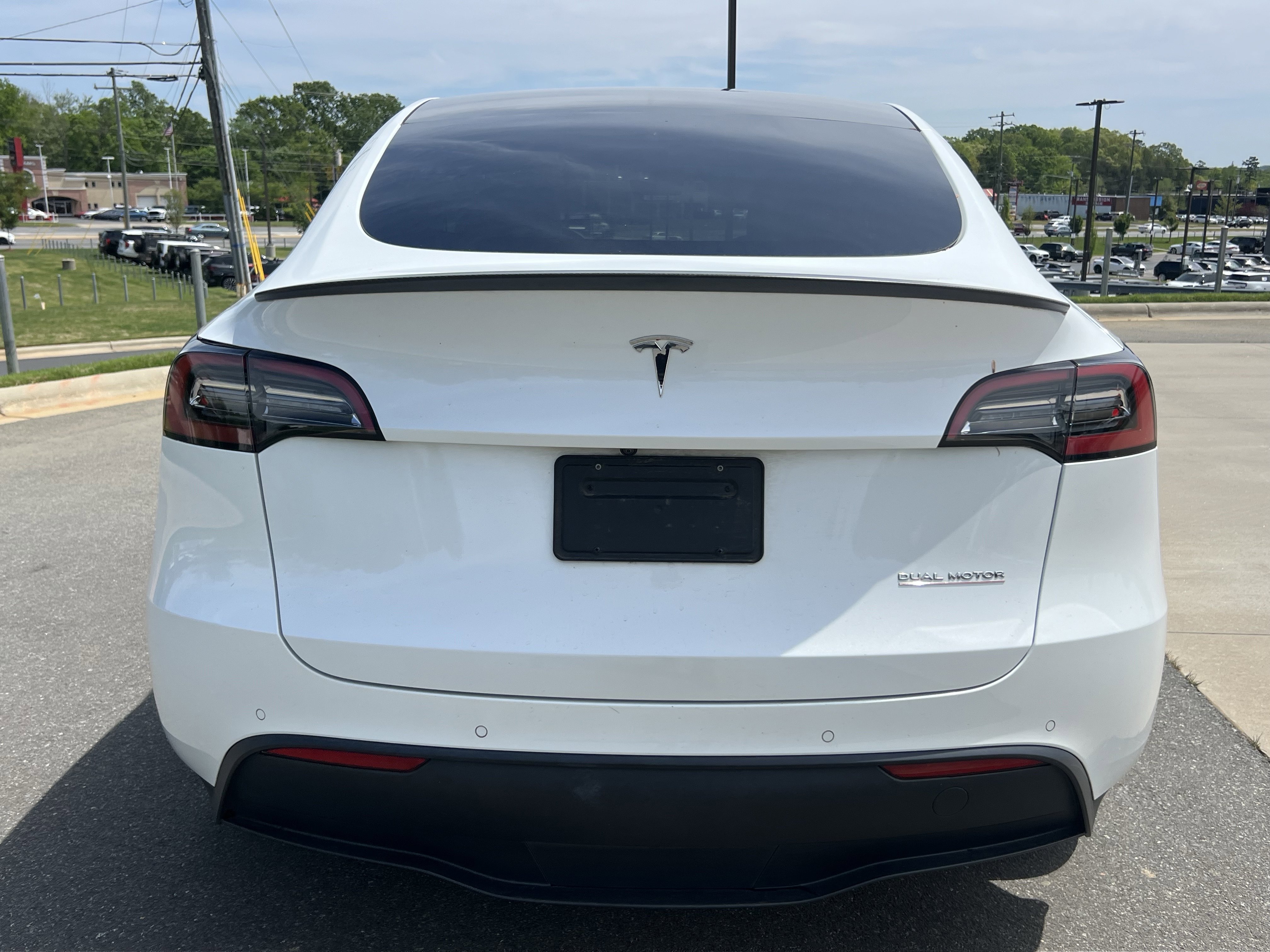 Used 2022 Tesla Model Y Performance image 8
