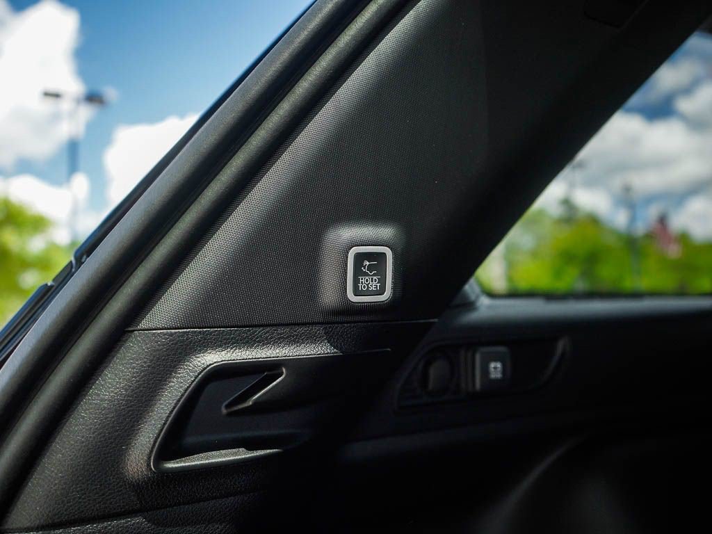 New 2026 Jeep Grand Cherokee Limited AWD/4WD image 9