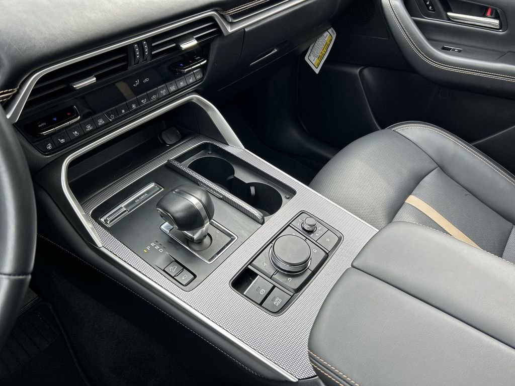 Certified 2025 MAZDA CX-90 3.3 Turbo S w/ Premium Package image 22
