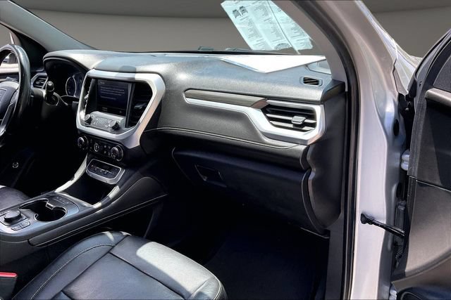 Used 2020 GMC Acadia SLT FWD image 15