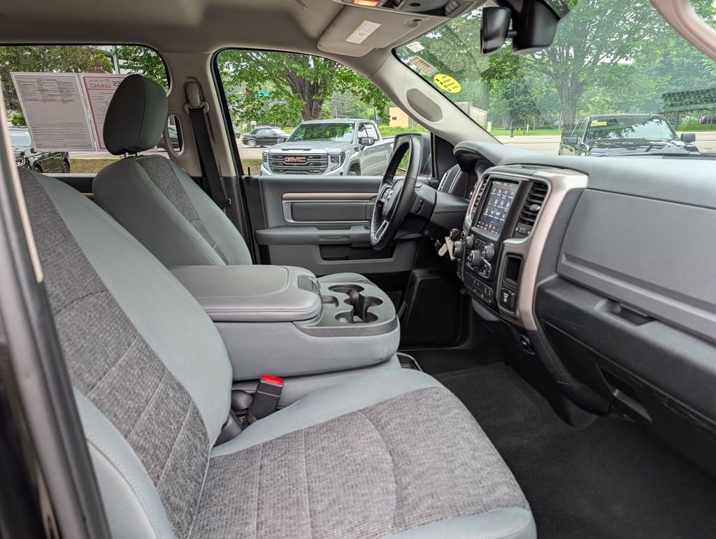 Used 2018 RAM 1500 Big Horn AWD/4WD image 17