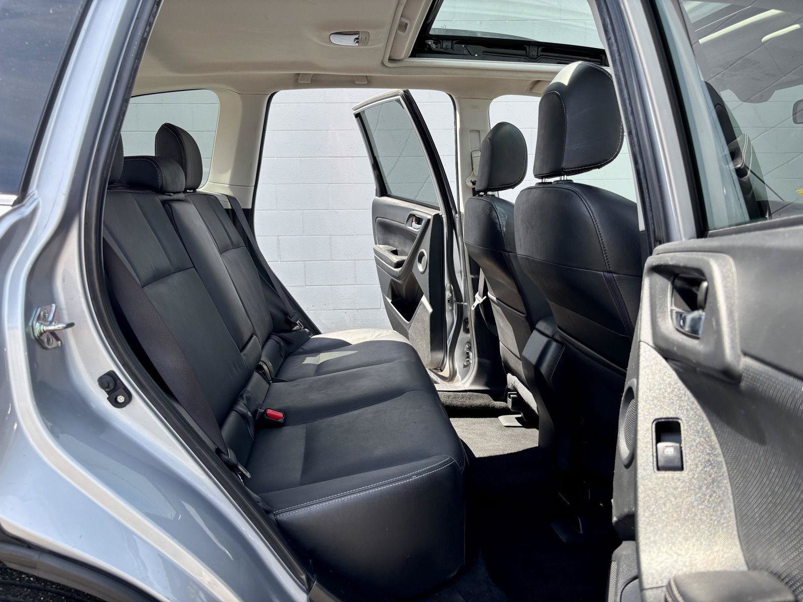 Used 2016 Subaru Forester 2.5i Limited AWD/4WD image 13