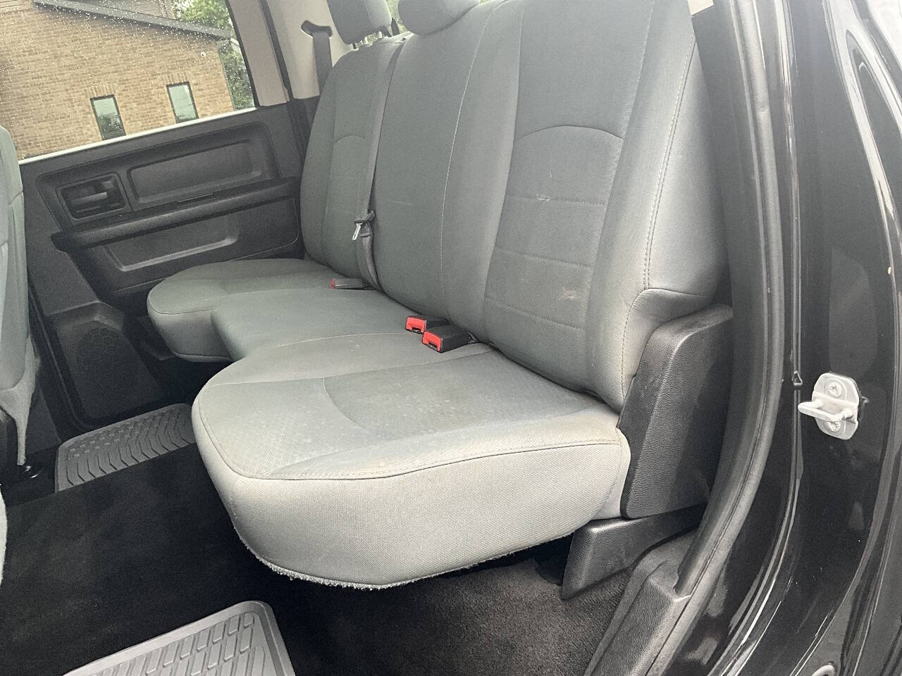 Used 2015 RAM 2500 Tradesman w/ Chrome Appearance Group AWD/4WD image 12