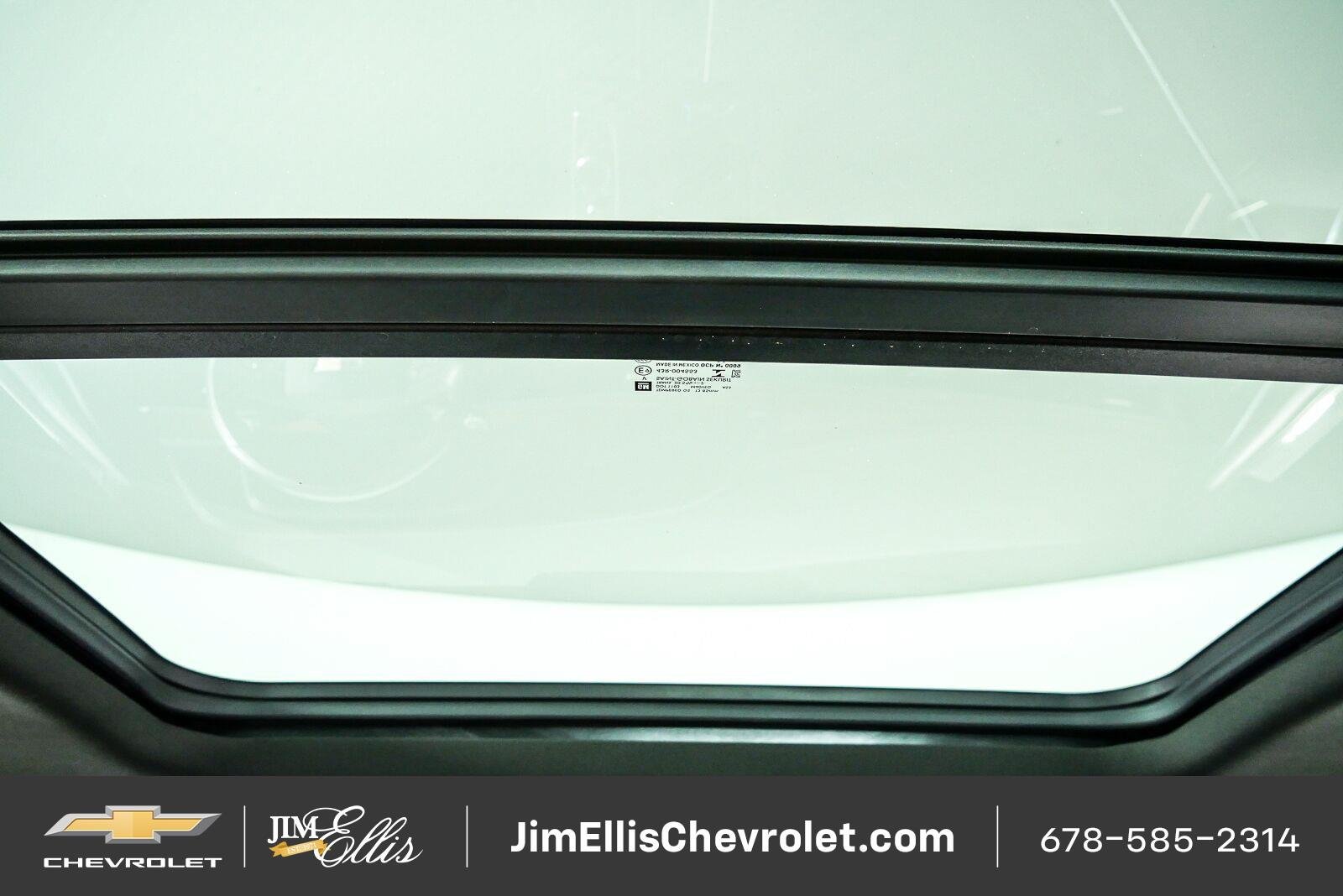 Used 2021 Cadillac Escalade Premium Luxury AWD/4WD image 22