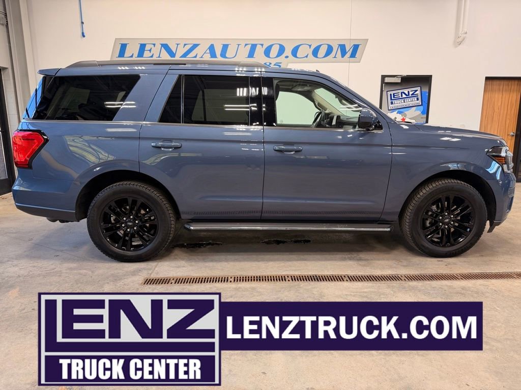 Used 2023 Ford Expedition XLT