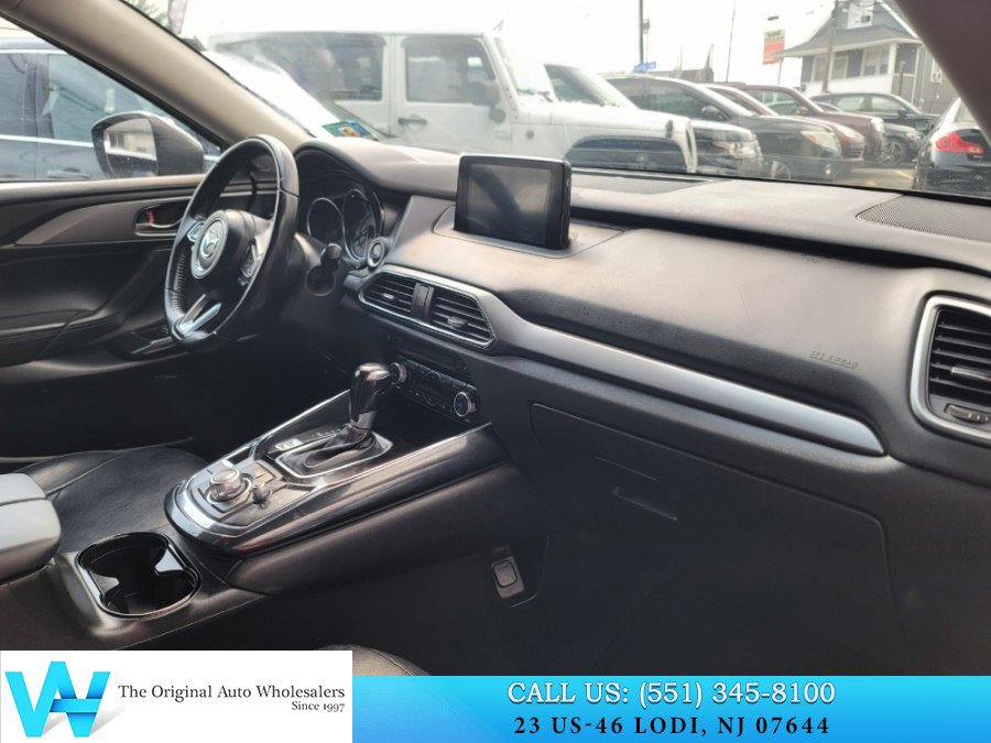 Used 2018 MAZDA CX-9 Touring w/ Touring Premium Package AWD/4WD image 17