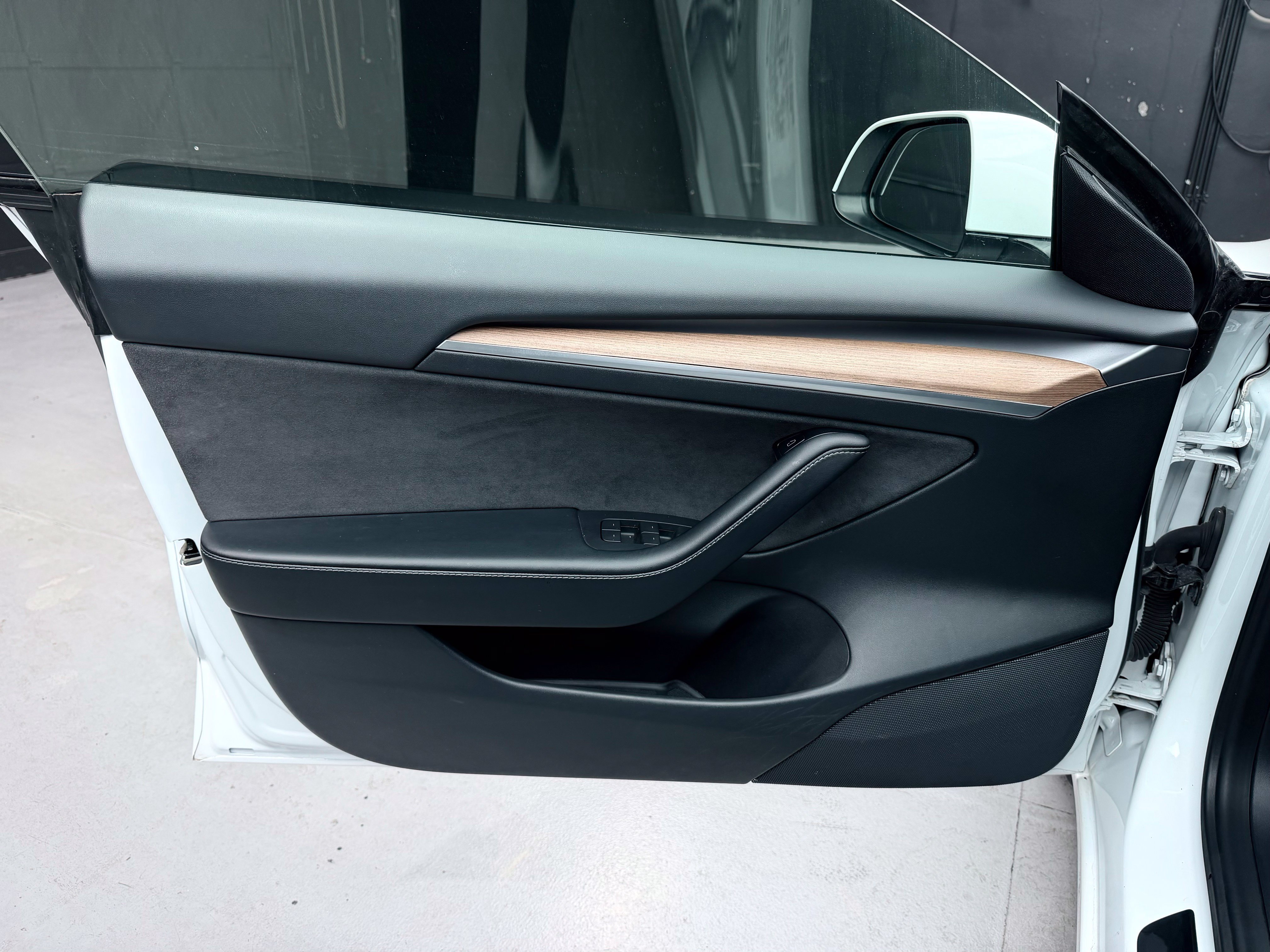 Used 2021 Tesla Model 3 Standard Range Plus RWD image 21