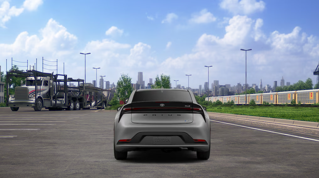 New 2027 Toyota Prius XLE AWD/4WD image 5