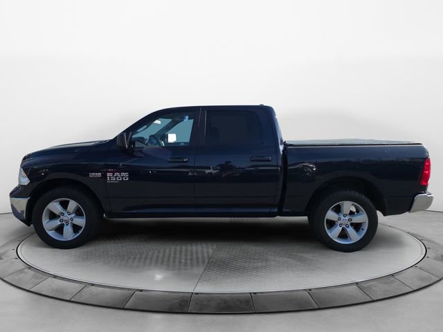 Used 2019 RAM 1500 Classic SLT image 2