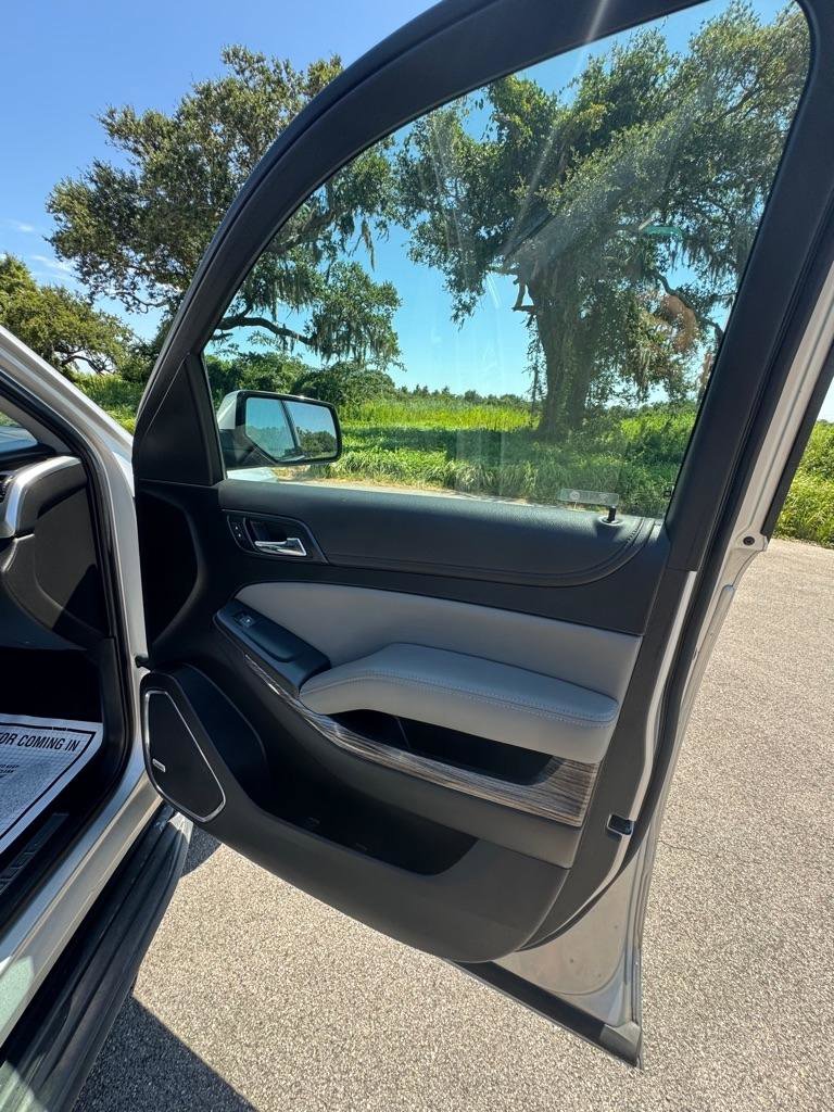 Used 2019 Chevrolet Tahoe LT RWD image 14